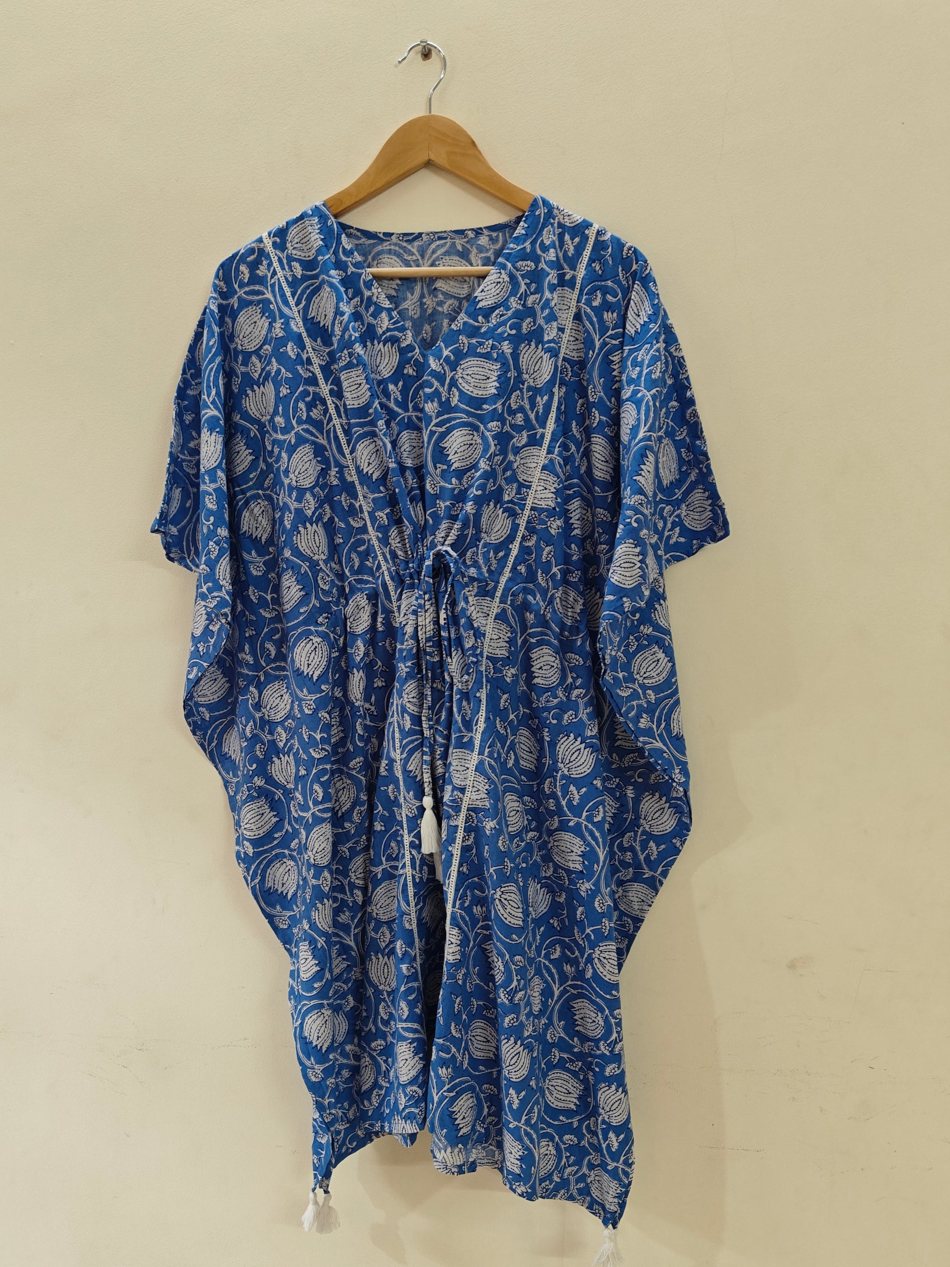 Back view of blue block print kaftan